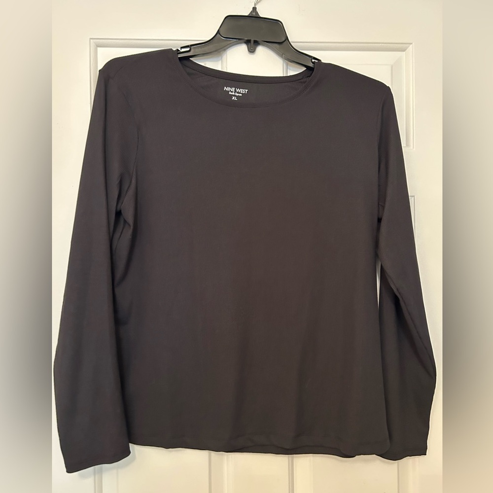 Nine West Black Ribbed Top - Black SZ XL washed not worn